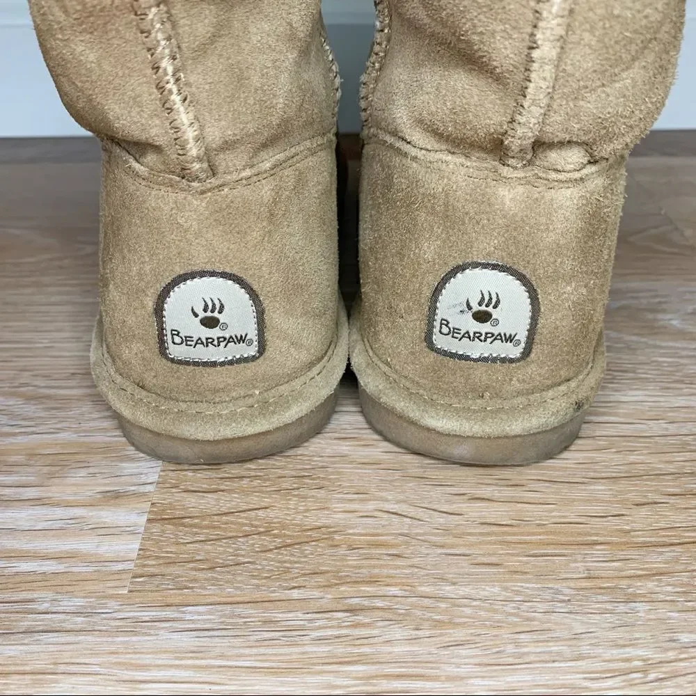BearPaw size color